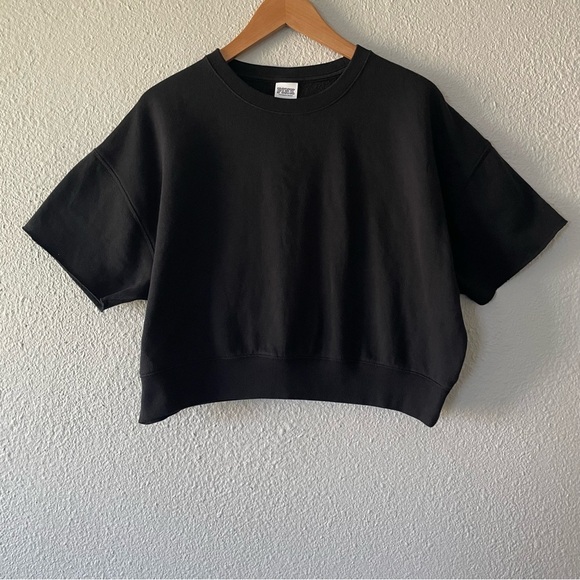 PINK Victoria's Secret Sweaters - Pink Victoria’s Secret Cropped Short Sleeve Sweater Women’s XS Black Crewneck